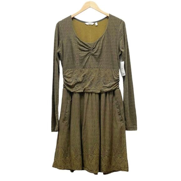 Athleta Perfect Packer Midi Dress Old Gold Fireworks Border Size MEDIUM NEW - Picture 2 of 5